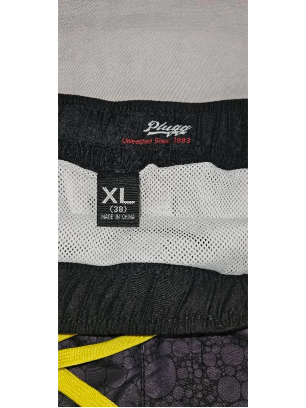 Playaz mens Black Swim Trunks XL with Colorful‎ Skulls